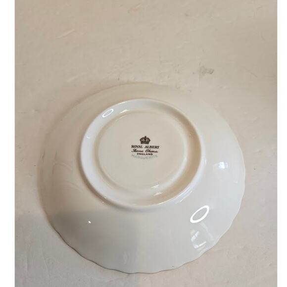 Royal Albert Plate Marguerite Blue Daisies England Bone China 5.5" Vintage - Picture 4 of 5